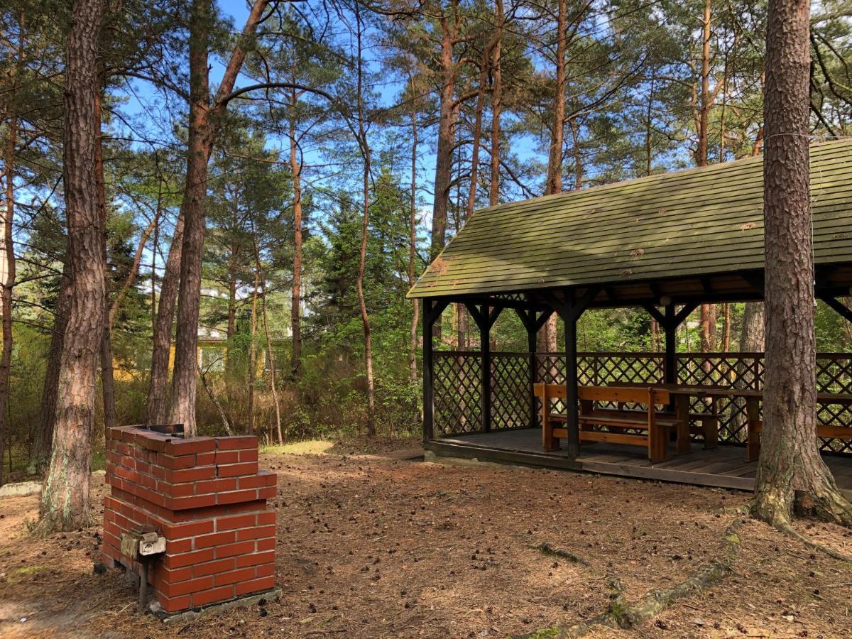 Przyczepa Kempingowa Hobby Premium, Ul. Helska 11 * Hel